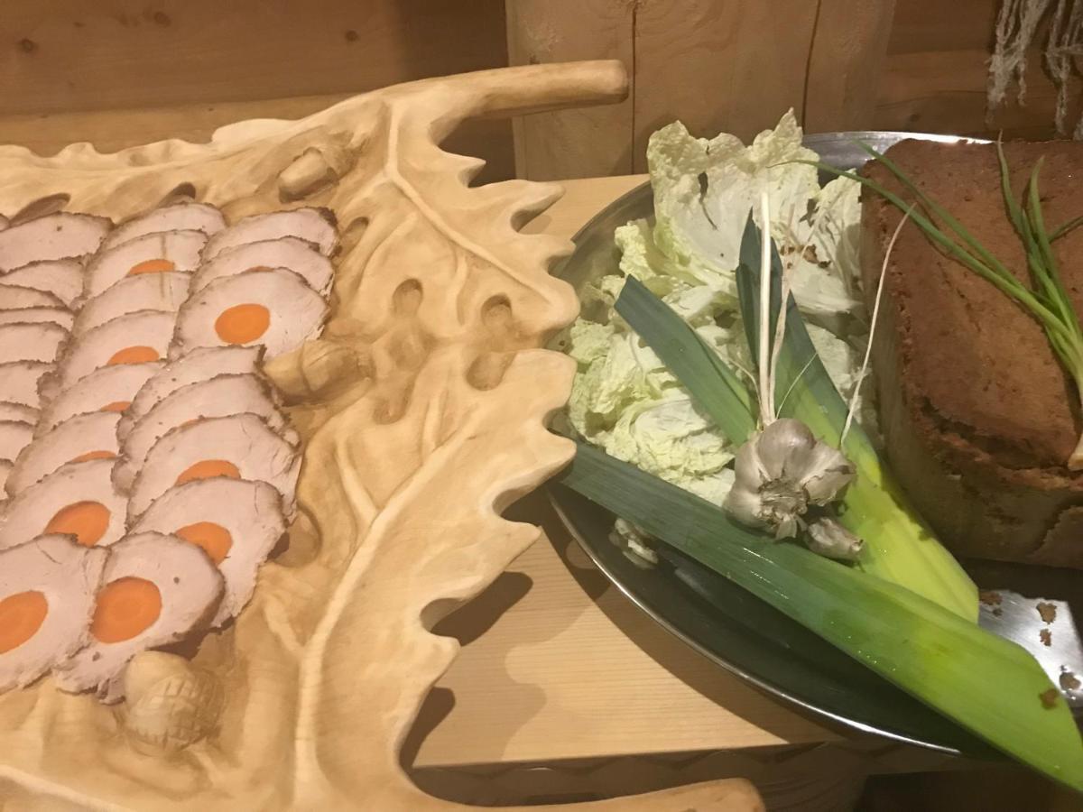 Zajazd Bialczanski Dom Wypoczynkowy Restauracja 비아우카 타트르잔스카 외부 사진